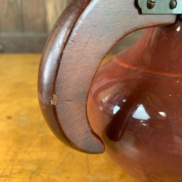 Vtg Franciscan Pottery Maroon Wood Handled Carafe - Picture 11 of 11